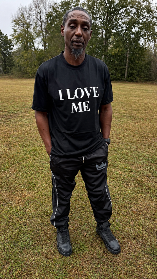 I LOVE ME UNISEX TEE ( PREMIUM)